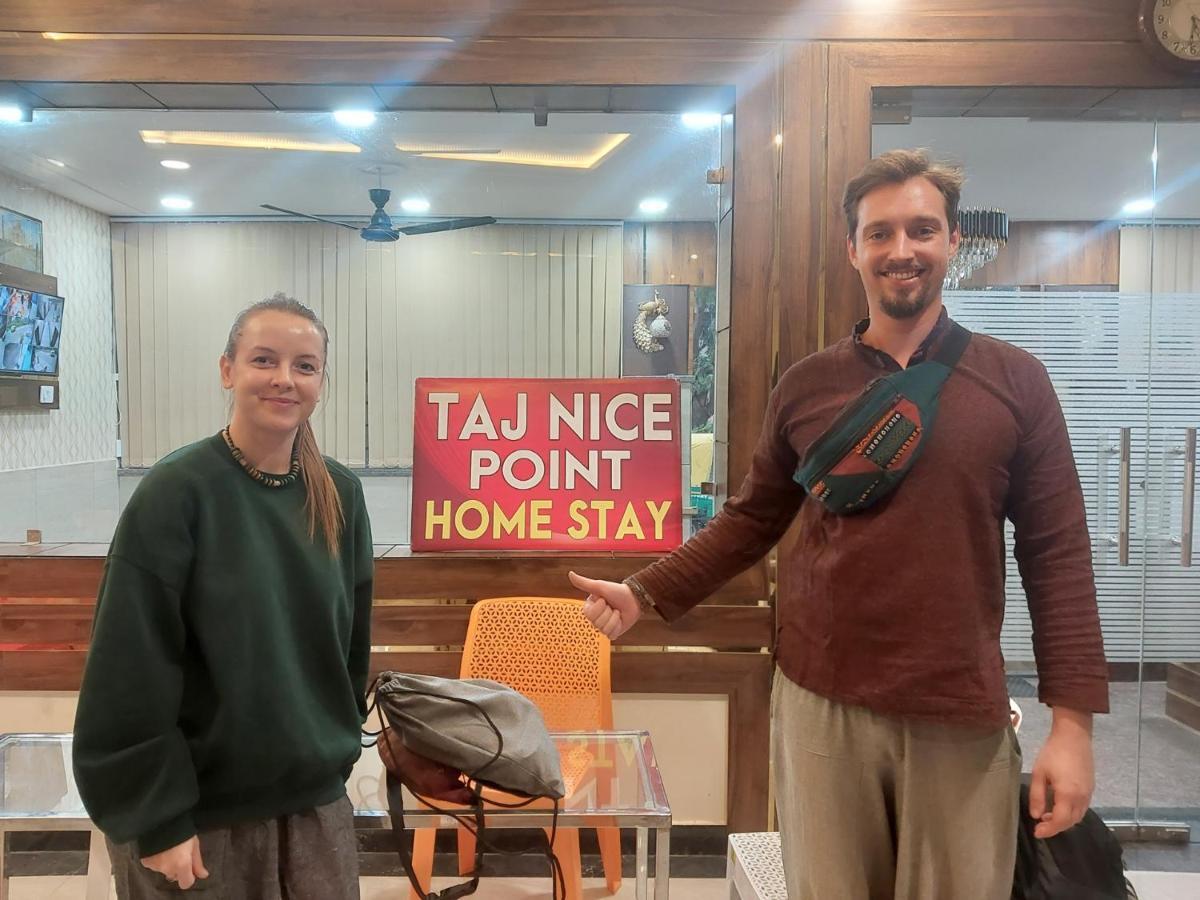 Taj Nice Point Manage By Taj Sunrise Group Agra  Buitenkant foto